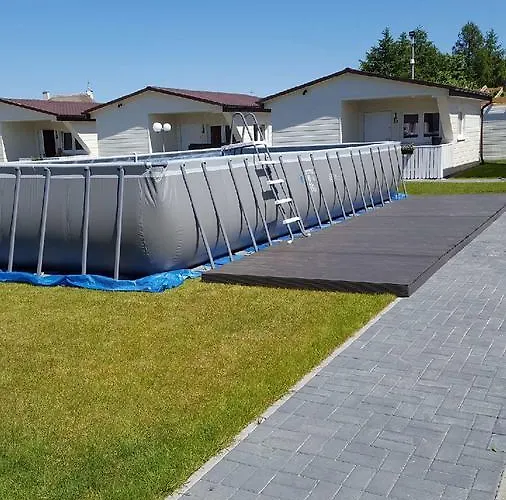 Caloroczne Bajka Chata